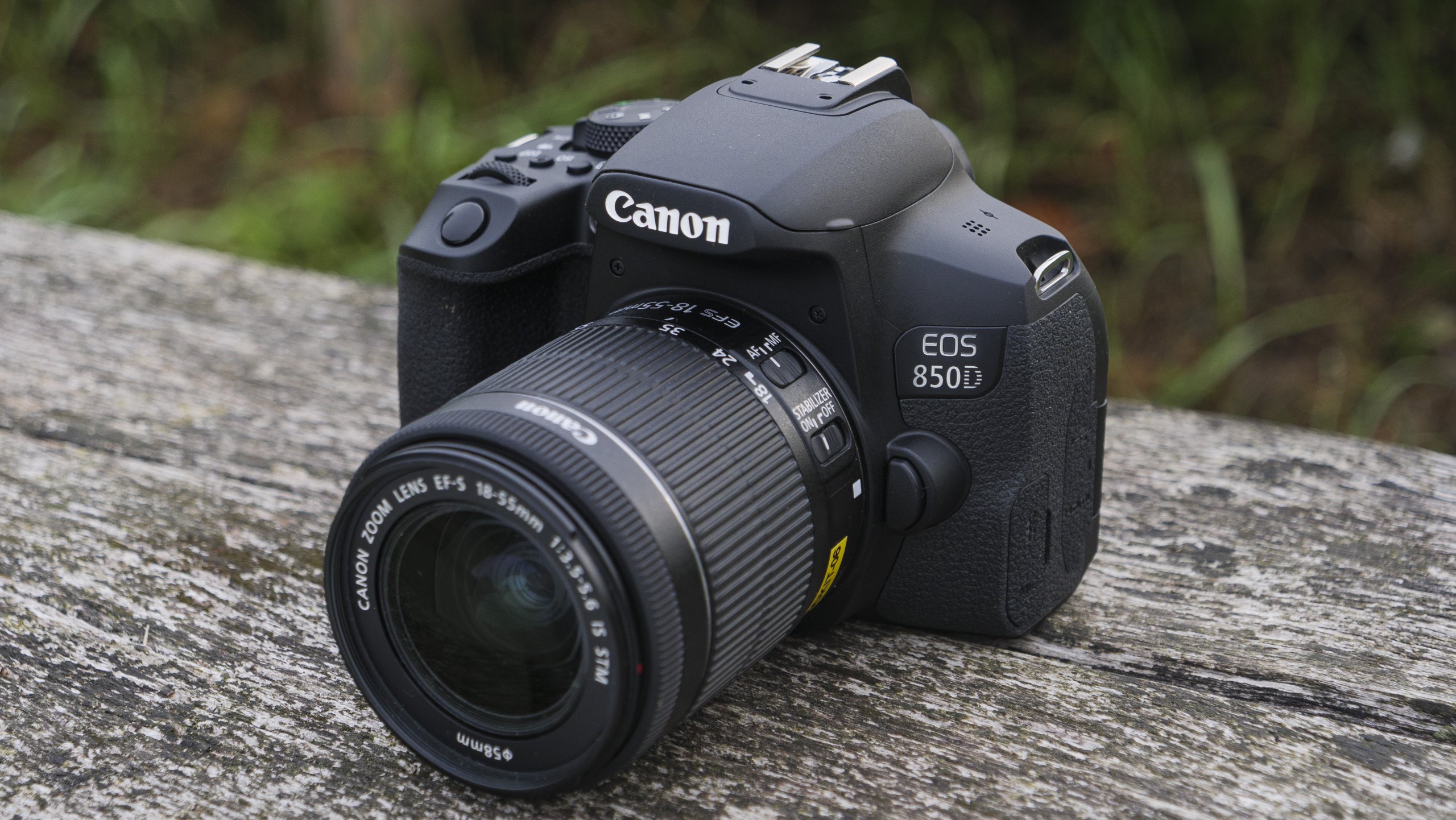 Canon EOS Rebel 850D
