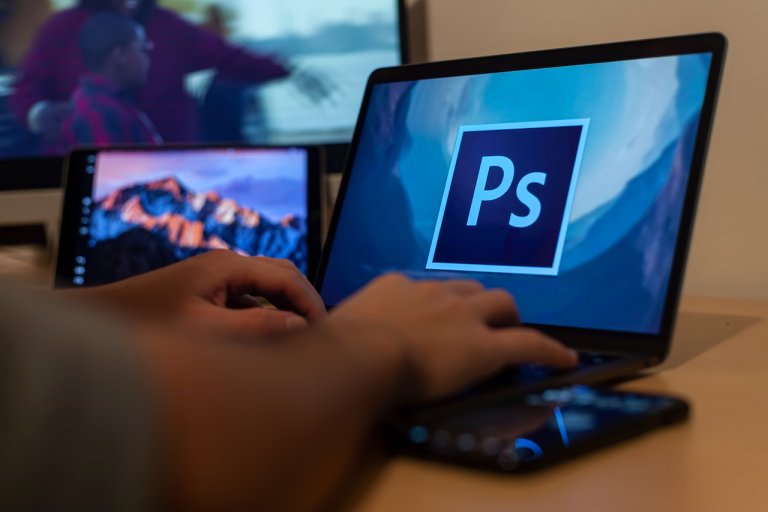 How To Photoshop Someone Out Of A Picture Like A Pro NoKishiTa Camera