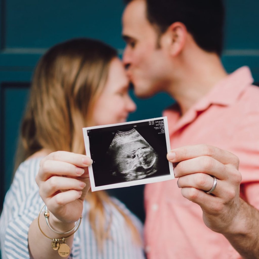 Using a Sonogram to Reveal Gender