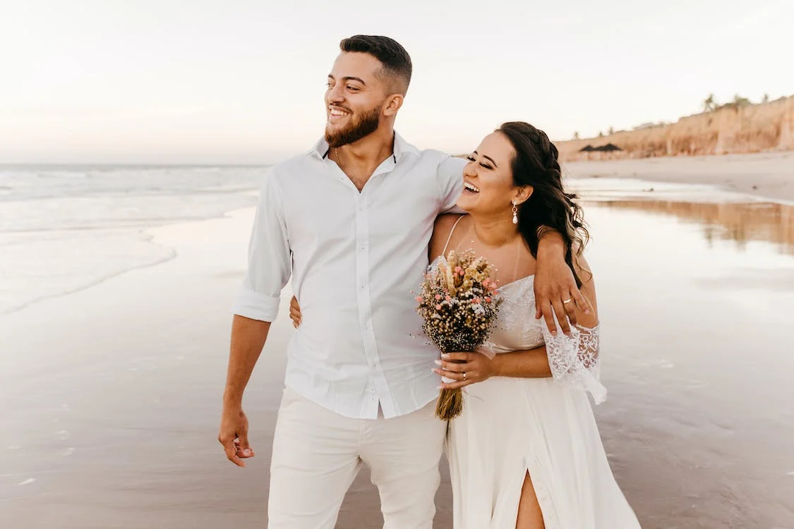 Couple On Beach Sunset Images – Browse 208,360 Stock Photos, Vectors, and  Video | Adobe Stock