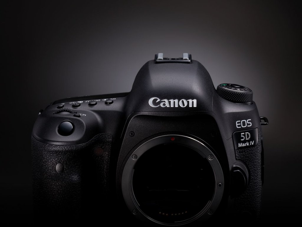 Canon EOS 5D Mark IV