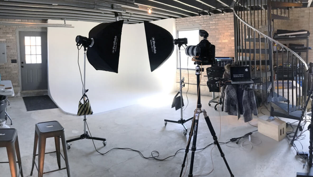 How Easy Is It to Attach and Detach Camera Flashes? NoKishiTa Camera