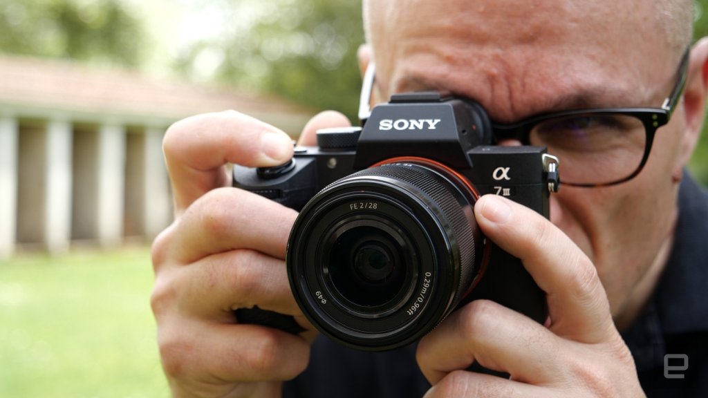 Sony A7III Packs an Array of Attractive Features