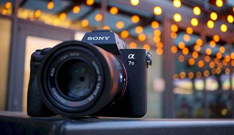 What Lenses are Compatible with the Sony A7III?