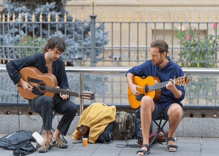  Capture Street Performers and Events