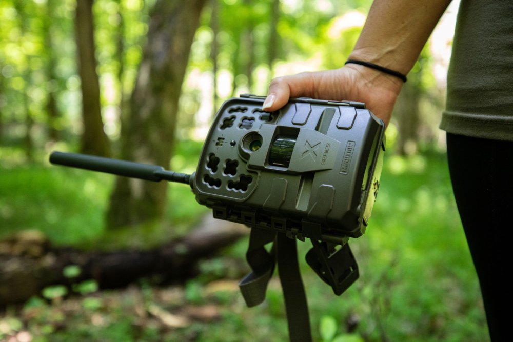 How Long Does a Cellular Trail Camera Last