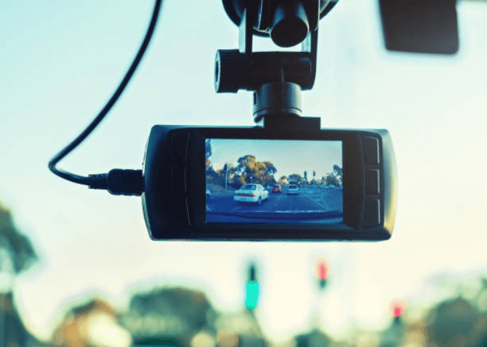 Importance of High-Resolution Cameras in Cars