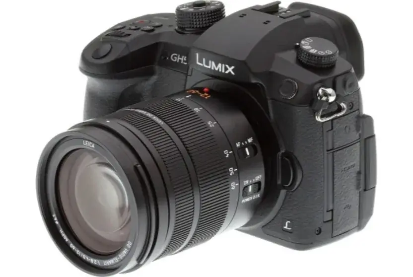 Panasonic Lumix GH5 .jpg