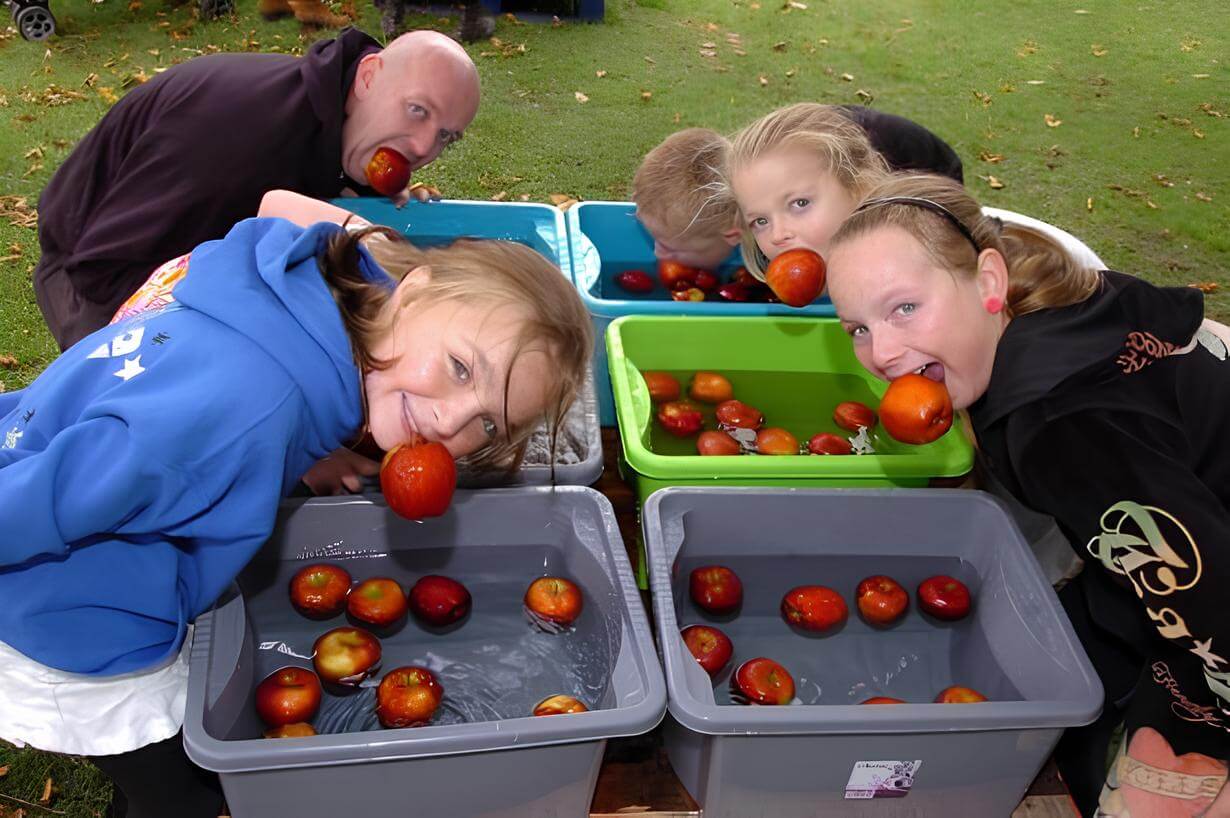 The Activity of Bobbing for Apples