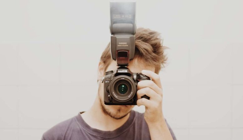 Close-up Selfie Pose | Stylish Unique Close-up Selfie Pose | Photographers  Mind - YouTube