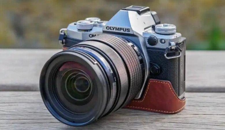 How To Properly Maintain Your Olympus OMD EM5 as per the Manual?