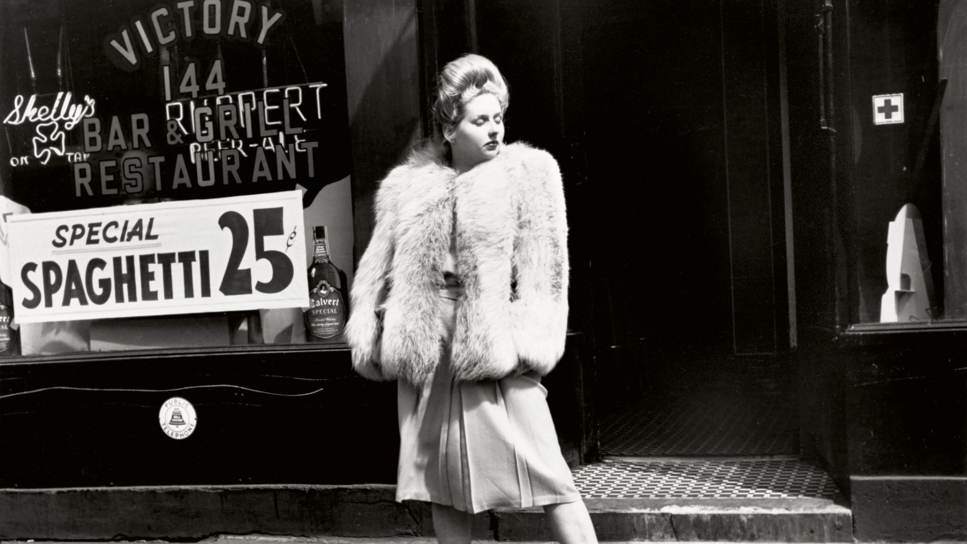 Helen_Levitt_1913-2009