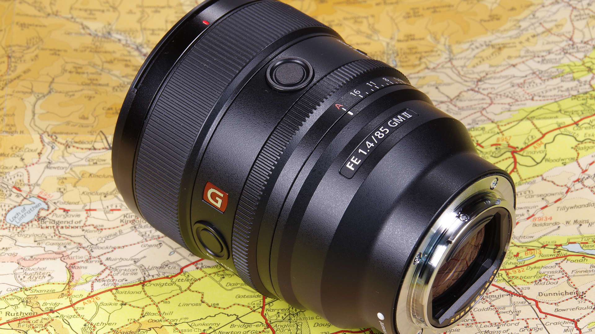 I-I-9Sony_FE_85mm_f_14_GM