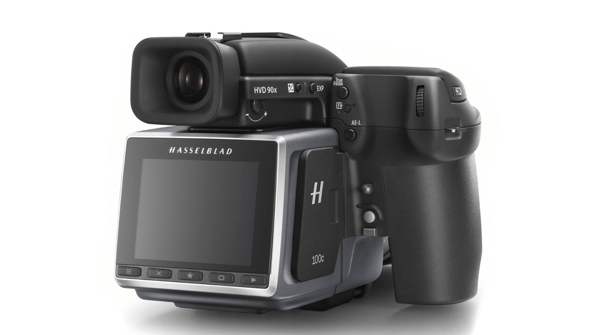 Is_Shifting_to_a_Medium_Format_Camera_Worth_It
