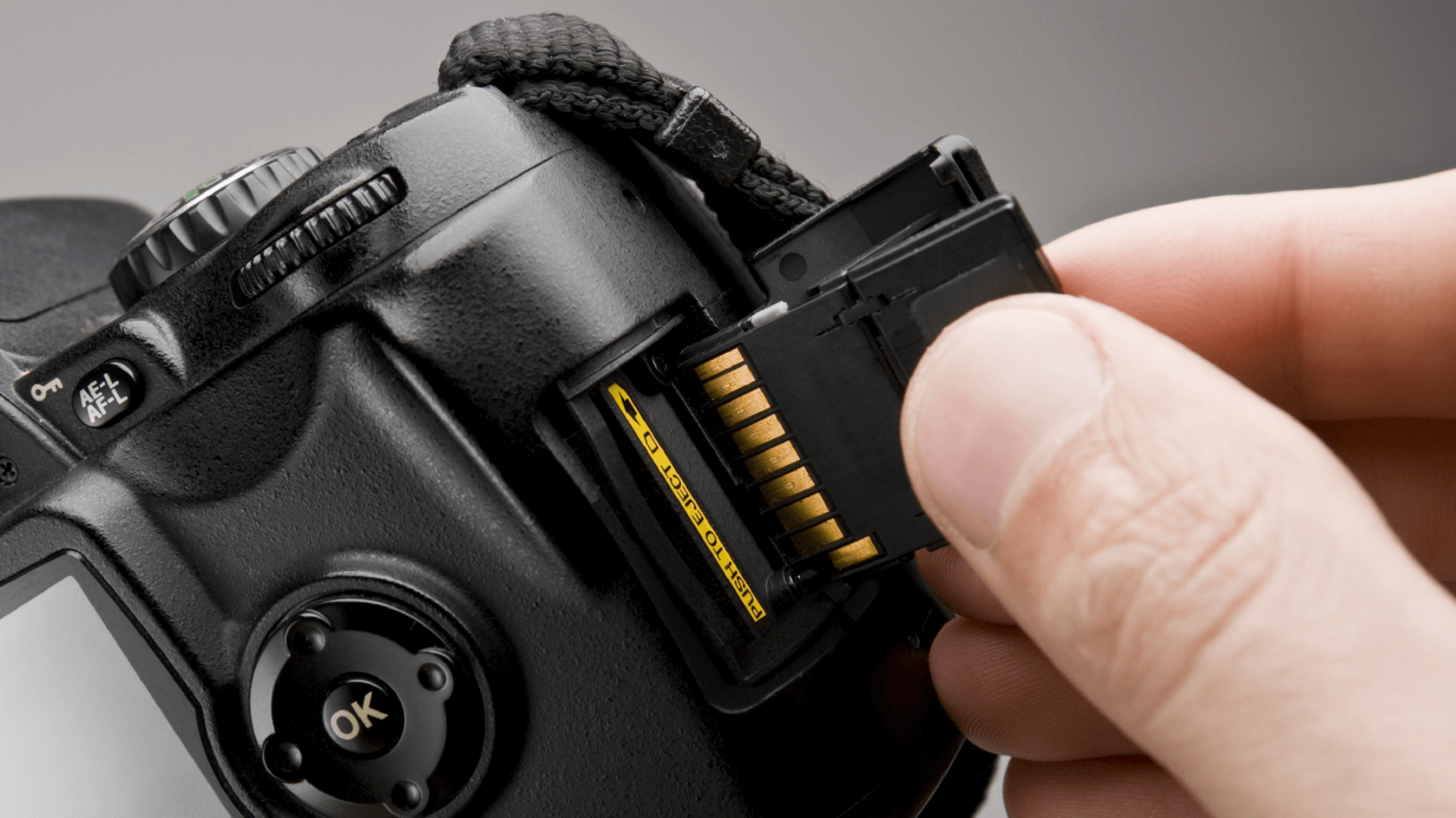 Memory_Card_Slot