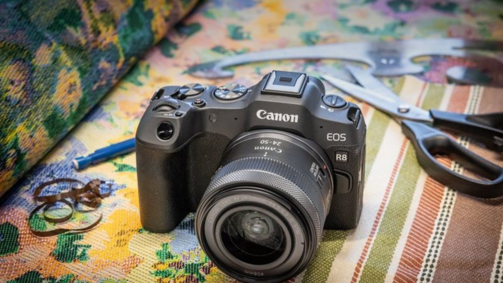 Performance of the Canon EOS R8

