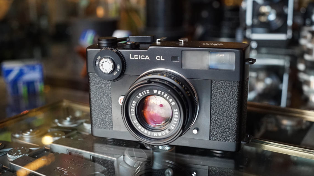 Specifications of the Leica CL

